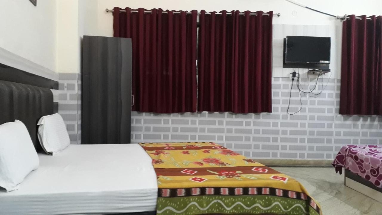 Fabhotel Sarwan آغْرا المظهر الخارجي الصورة